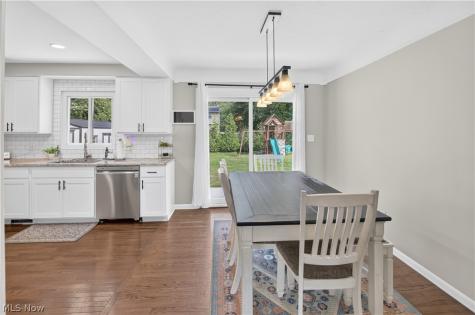 8247 Fairlane Drive Macedonia OH 44056