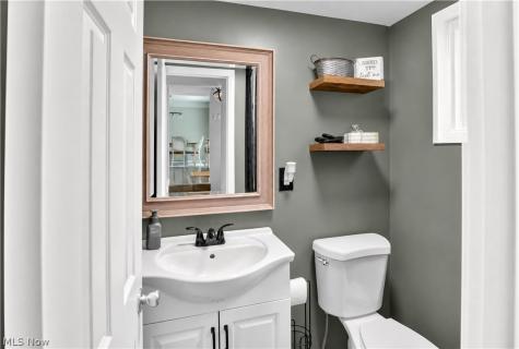 8247 Fairlane Drive Macedonia OH 44056