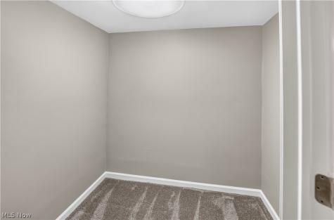 8247 Fairlane Drive Macedonia OH 44056