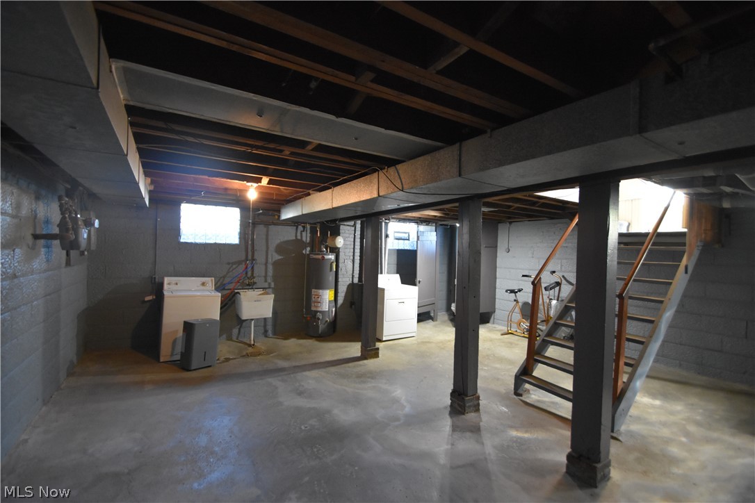 774 N Main Street Poland OH 44514
