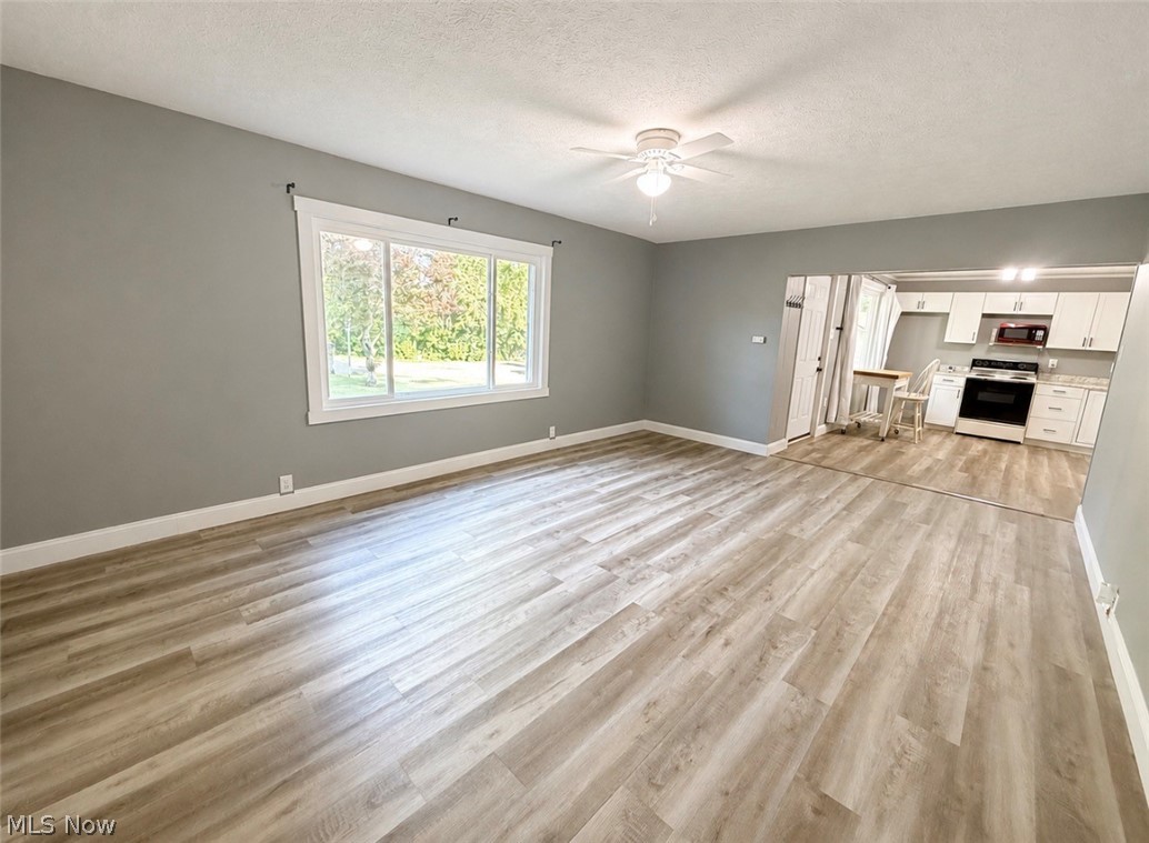 1049 S Luck Avenue Zanesville OH 43701