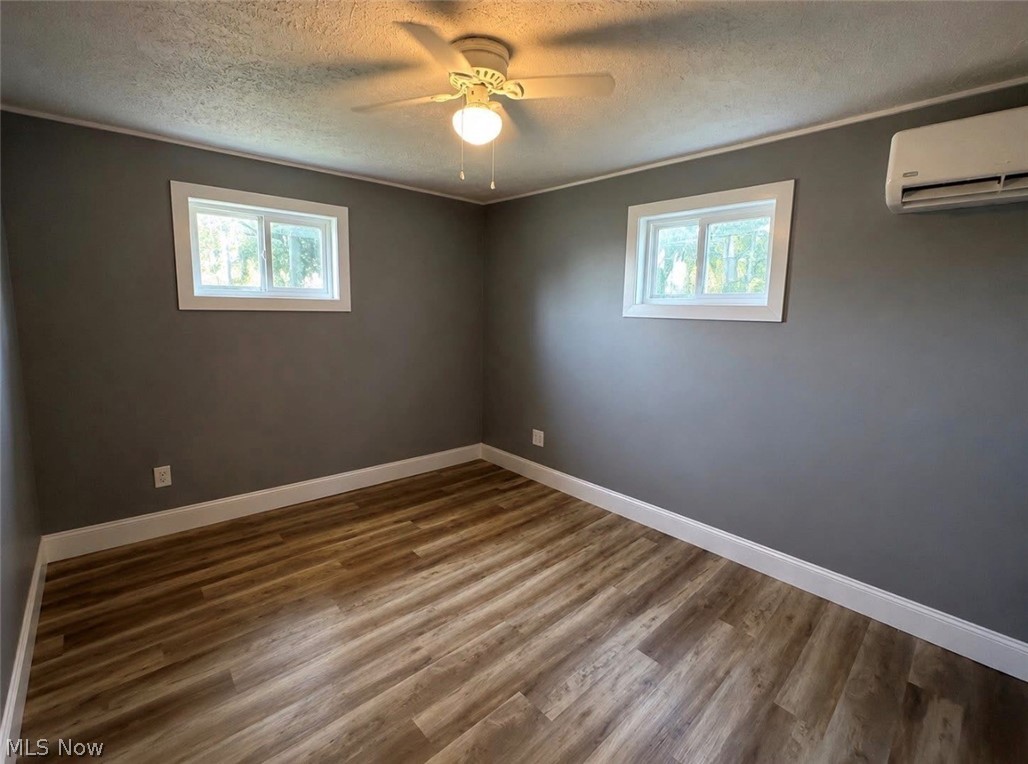 1049 S Luck Avenue Zanesville OH 43701