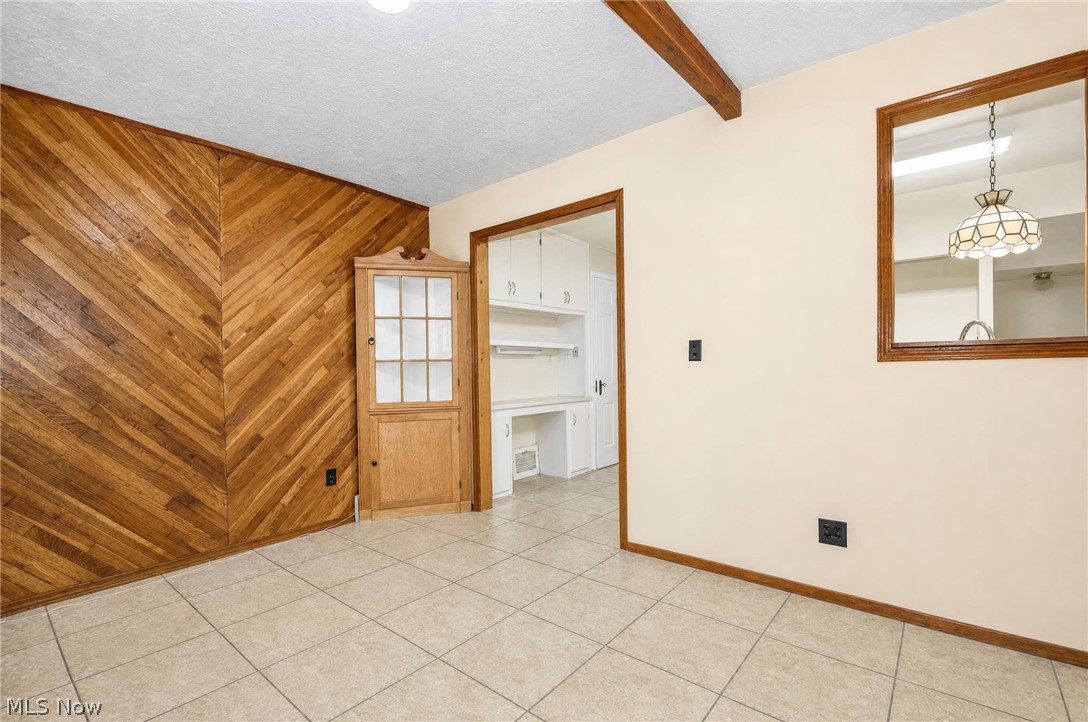 20430 Tracy Avenue Euclid OH 44123
