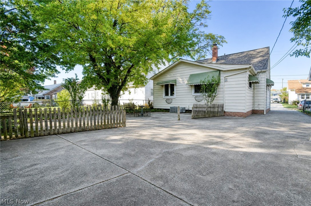 20430 Tracy Avenue Euclid OH 44123