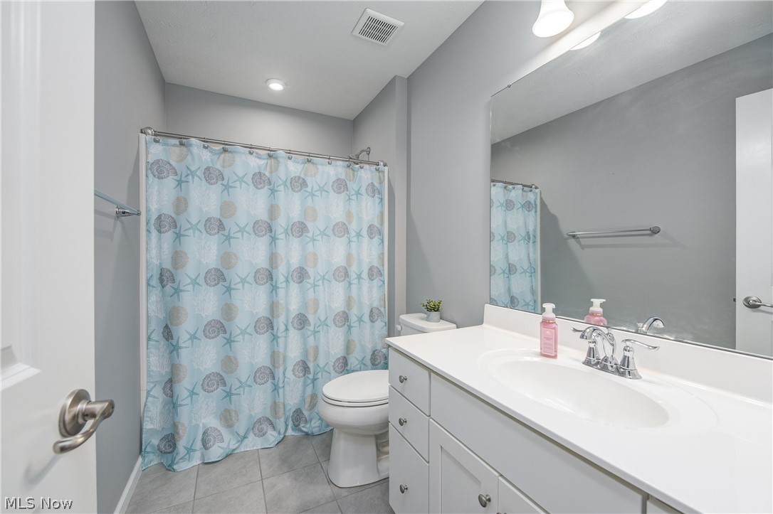 1595 Crescent Drive Streetsboro OH 44241