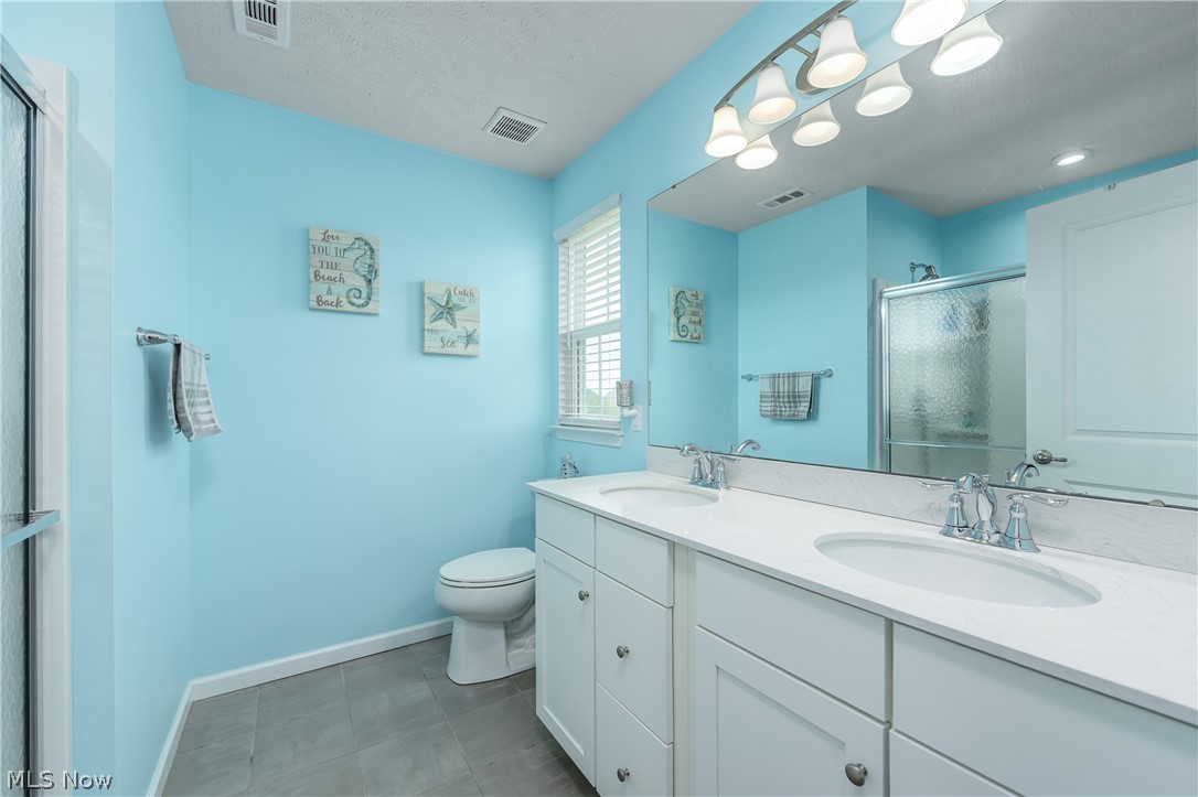 1595 Crescent Drive Streetsboro OH 44241