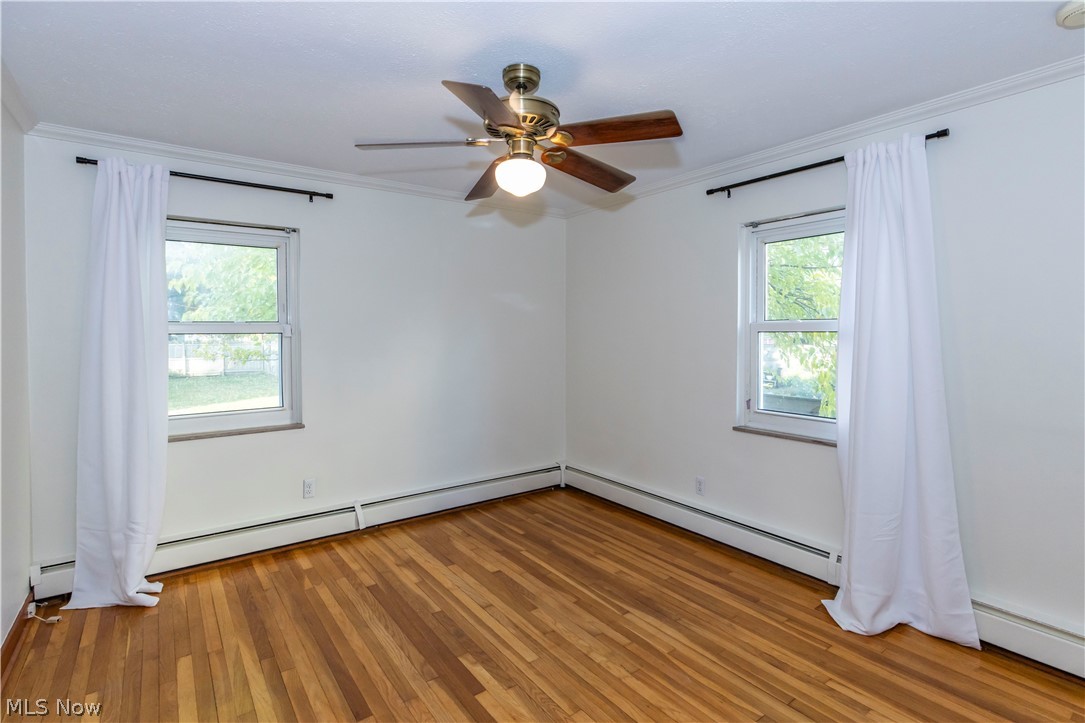16936 Woodbury Avenue Cleveland OH 44135