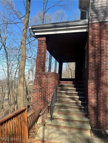 19201 Shawnee Road Euclid OH 44117