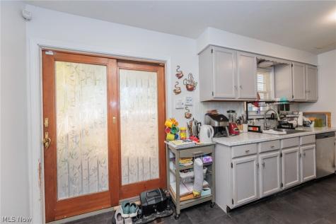 2449 E 38th Street Lorain OH 44055