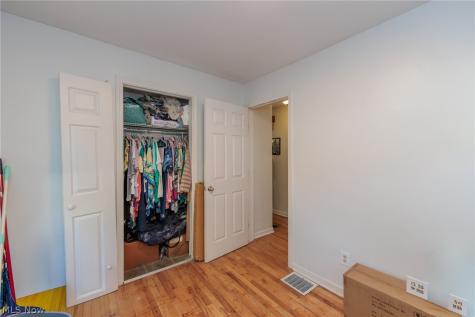 2449 E 38th Street Lorain OH 44055