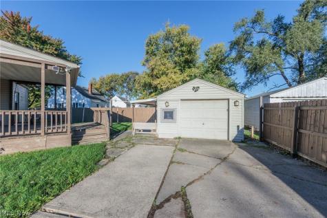 2449 E 38th Street Lorain OH 44055