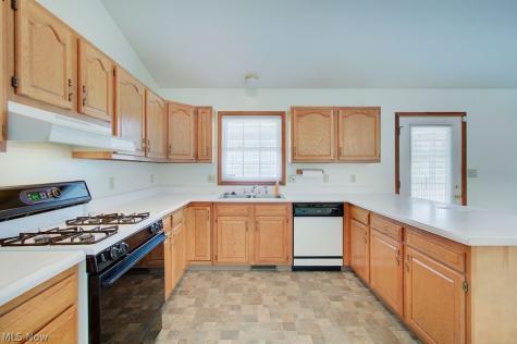1364 Killian Road Akron OH 44312