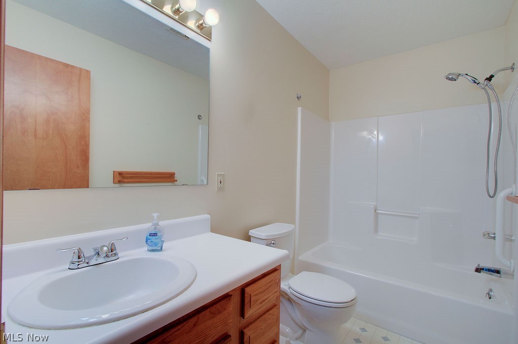 1364 Killian Road Akron OH 44312