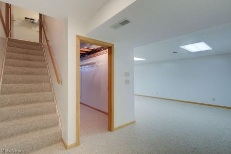 1364 Killian Road Akron OH 44312