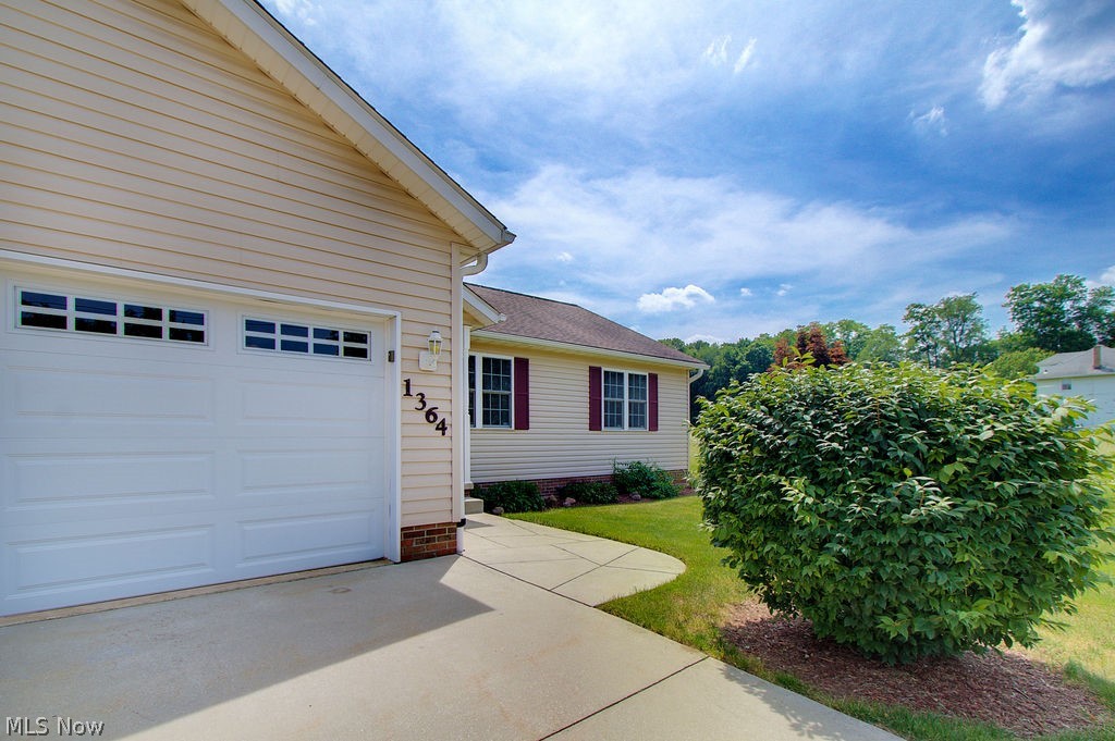 1364 Killian Road Akron OH 44312