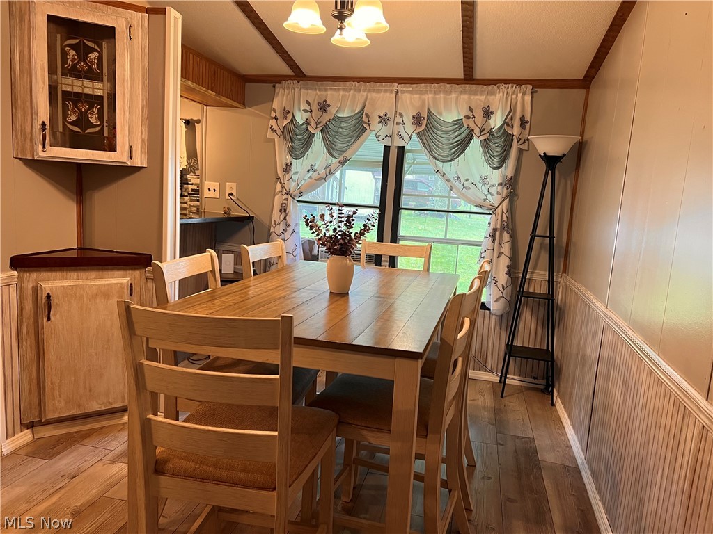 1931 Campground Road Wellsville OH 43968