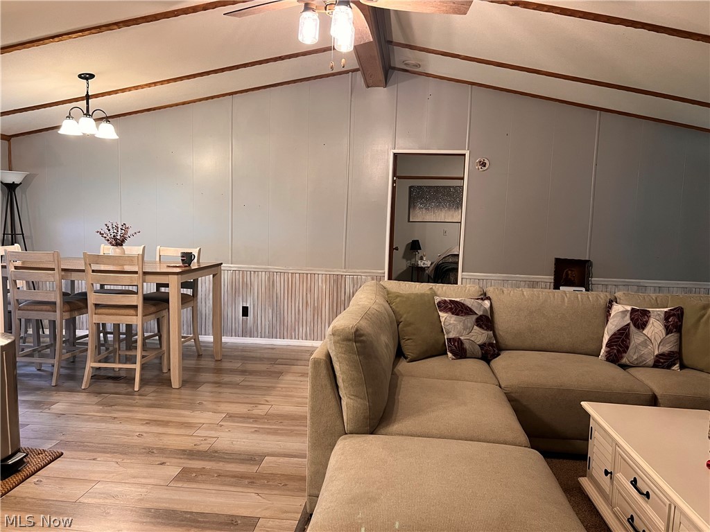 1931 Campground Road Wellsville OH 43968
