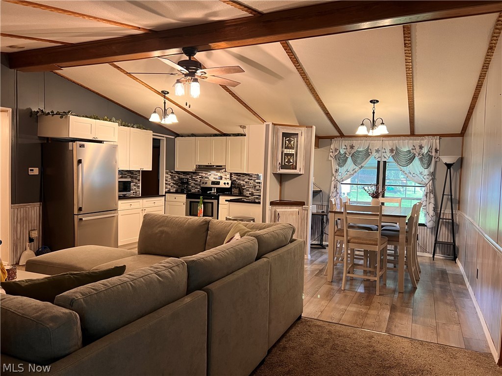 1931 Campground Road Wellsville OH 43968