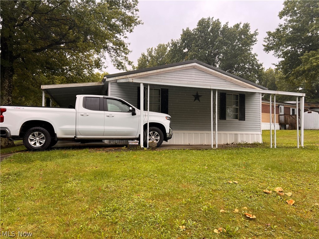 1931 Campground Road Wellsville OH 43968