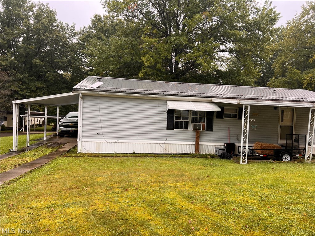 1931 Campground Road Wellsville OH 43968