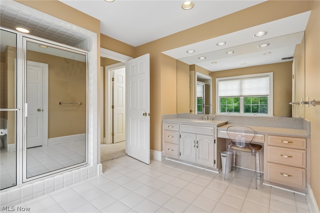 14745 Stonehedge Drive Novelty OH 44072