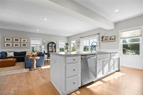 9457 Winfield Lane North Ridgeville OH 44039