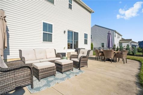 9457 Winfield Lane North Ridgeville OH 44039