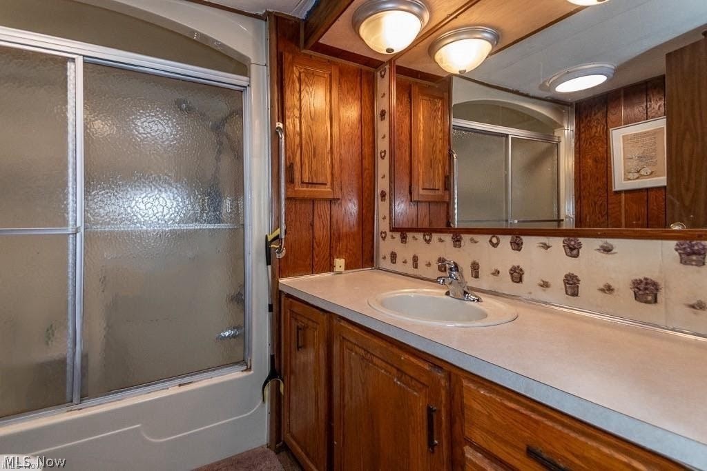 149 Cromwell Drive Geneva OH 44041