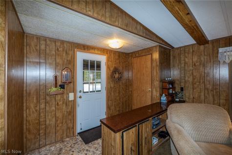 4 Overland Drive Olmsted Twp OH 44138
