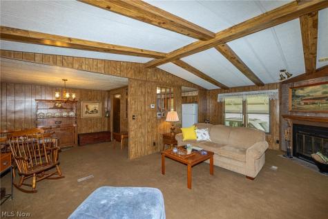 4 Overland Drive Olmsted Twp OH 44138