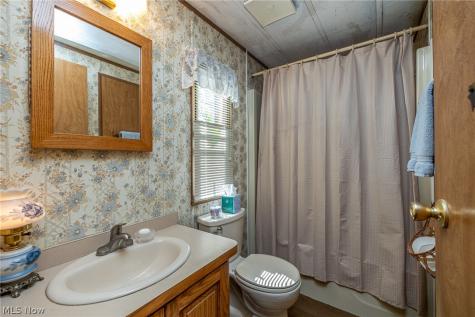 4 Overland Drive Olmsted Twp OH 44138