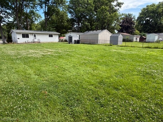 823 Stanford Avenue Elyria OH 44035