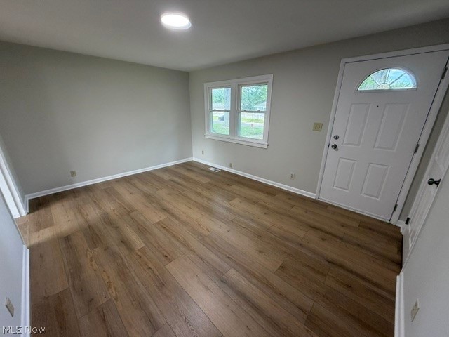 823 Stanford Avenue Elyria OH 44035