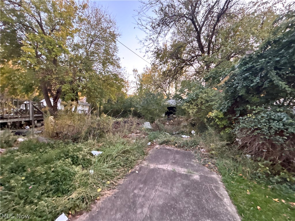 1888 Beersford Road East Cleveland OH 44112