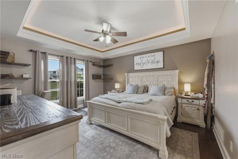 5852 Sky Ridge Avenue NE Louisville OH 44641