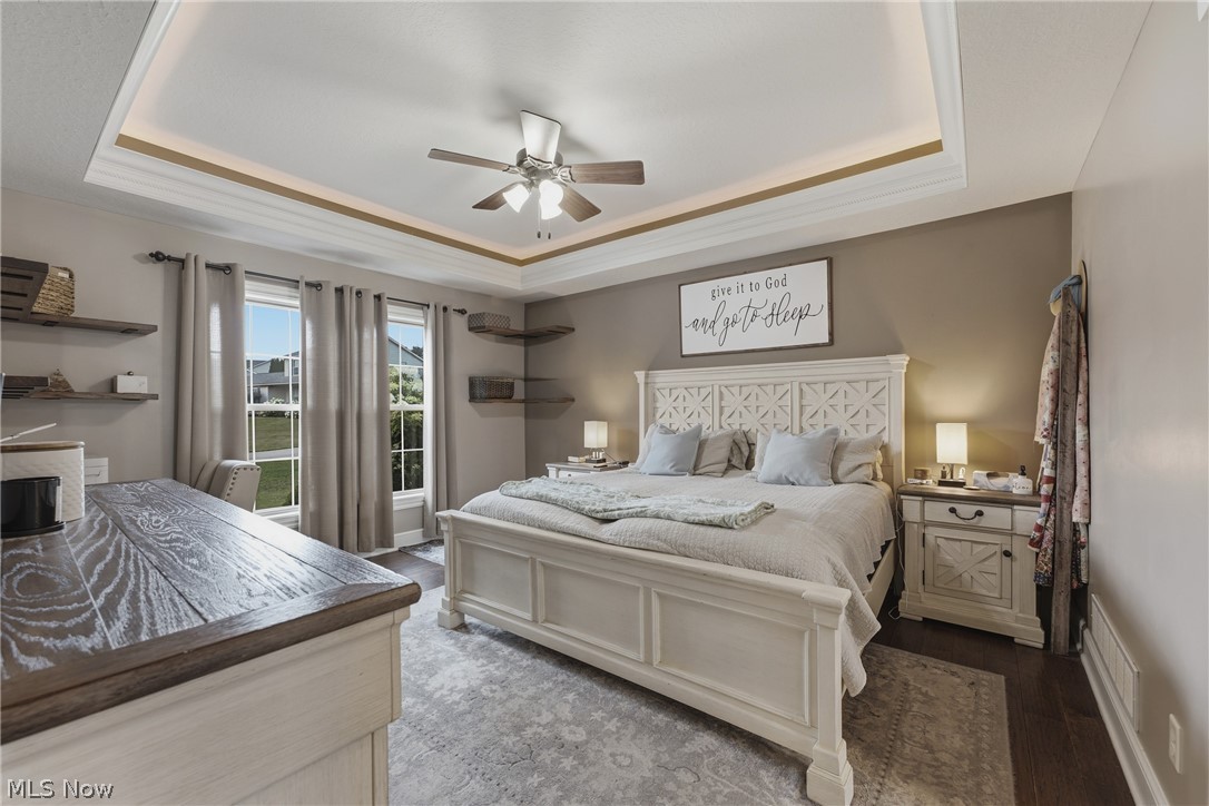 5852 Sky Ridge Avenue NE Louisville OH 44641