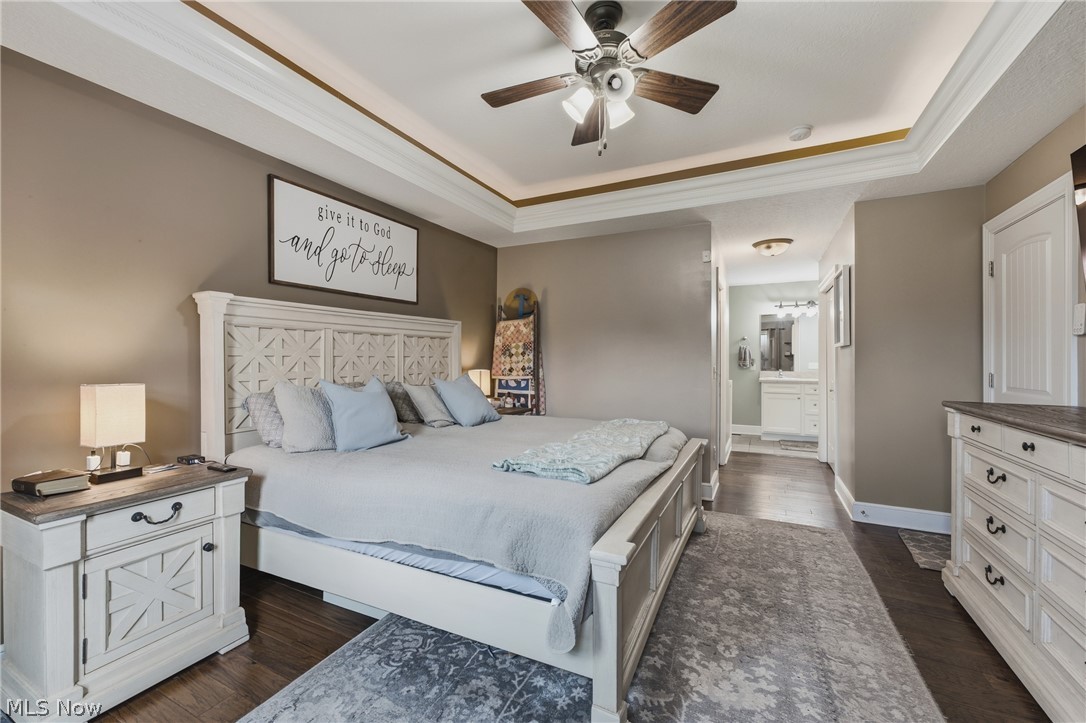 5852 Sky Ridge Avenue NE Louisville OH 44641