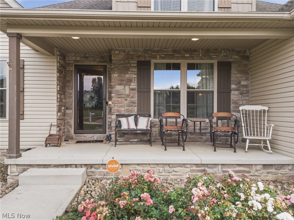5852 Sky Ridge Avenue NE Louisville OH 44641