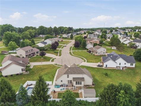 5852 Sky Ridge Avenue NE Louisville OH 44641