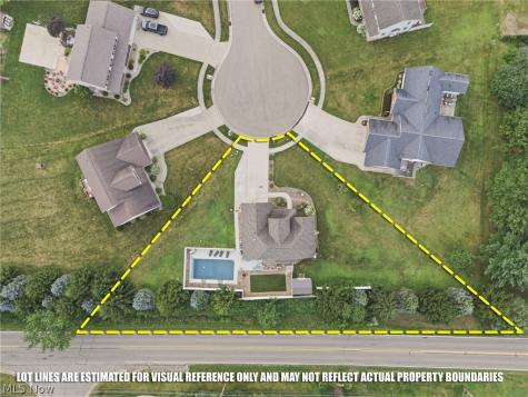 5852 Sky Ridge Avenue NE Louisville OH 44641