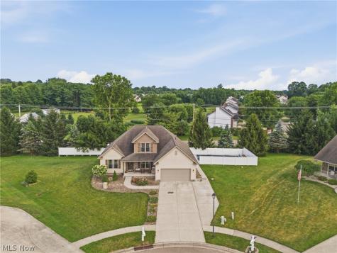 5852 Sky Ridge Avenue NE Louisville OH 44641