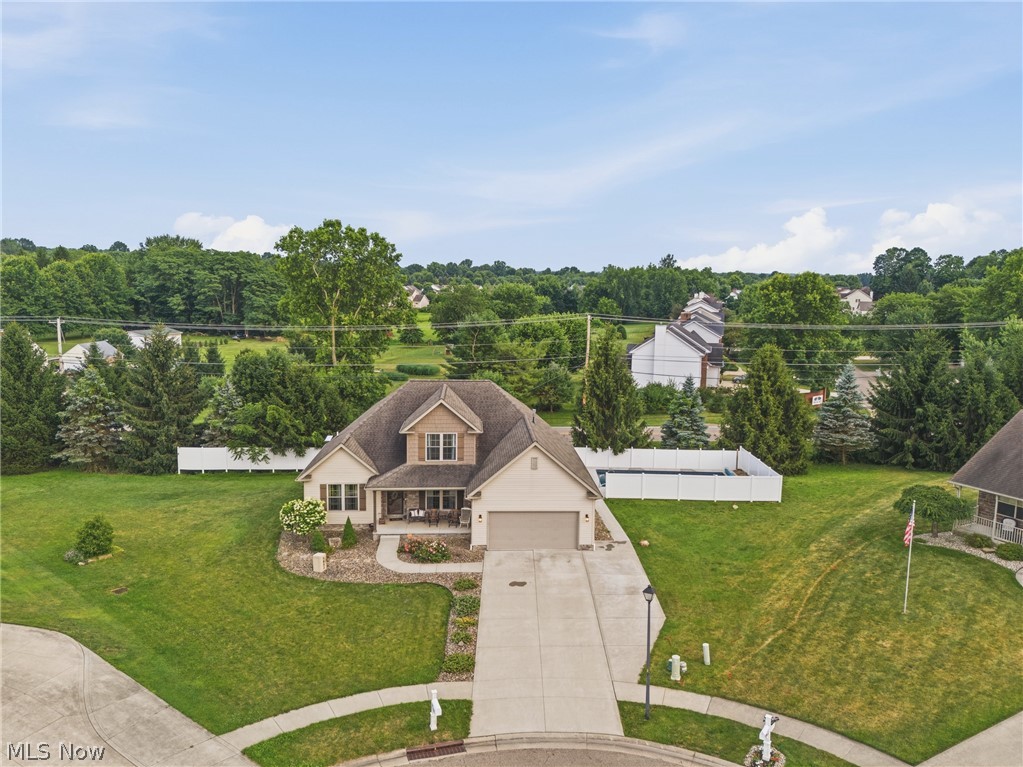 5852 Sky Ridge Avenue NE Louisville OH 44641