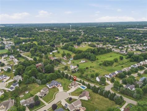 5852 Sky Ridge Avenue NE Louisville OH 44641