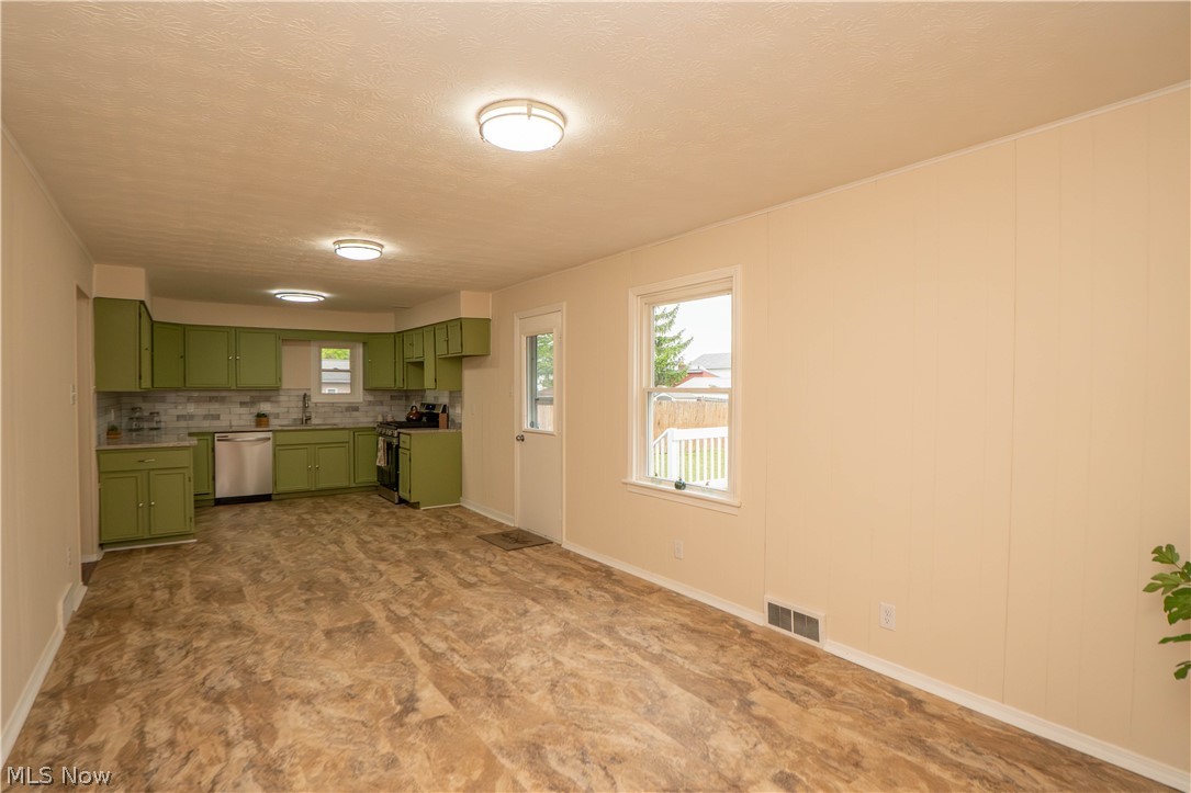 636 Page Street Ravenna OH 44266