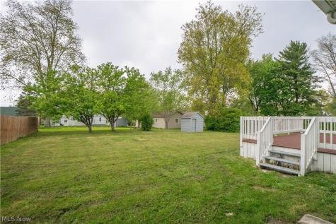 636 Page Street Ravenna OH 44266