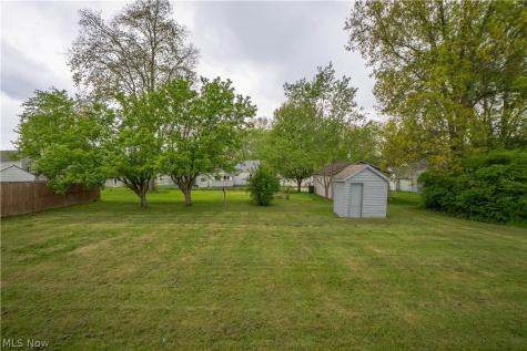 636 Page Street Ravenna OH 44266