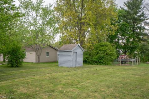 636 Page Street Ravenna OH 44266