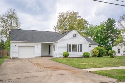 636 Page Street Ravenna OH 44266