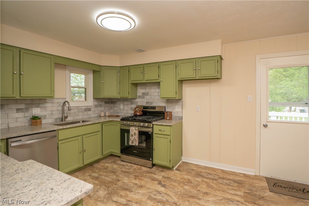 636 Page Street Ravenna OH 44266