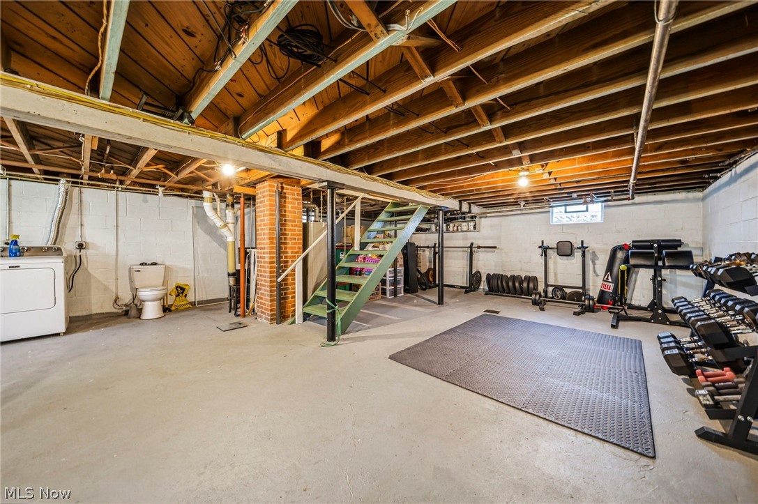 2027 W 16th Street Ashtabula OH 44004